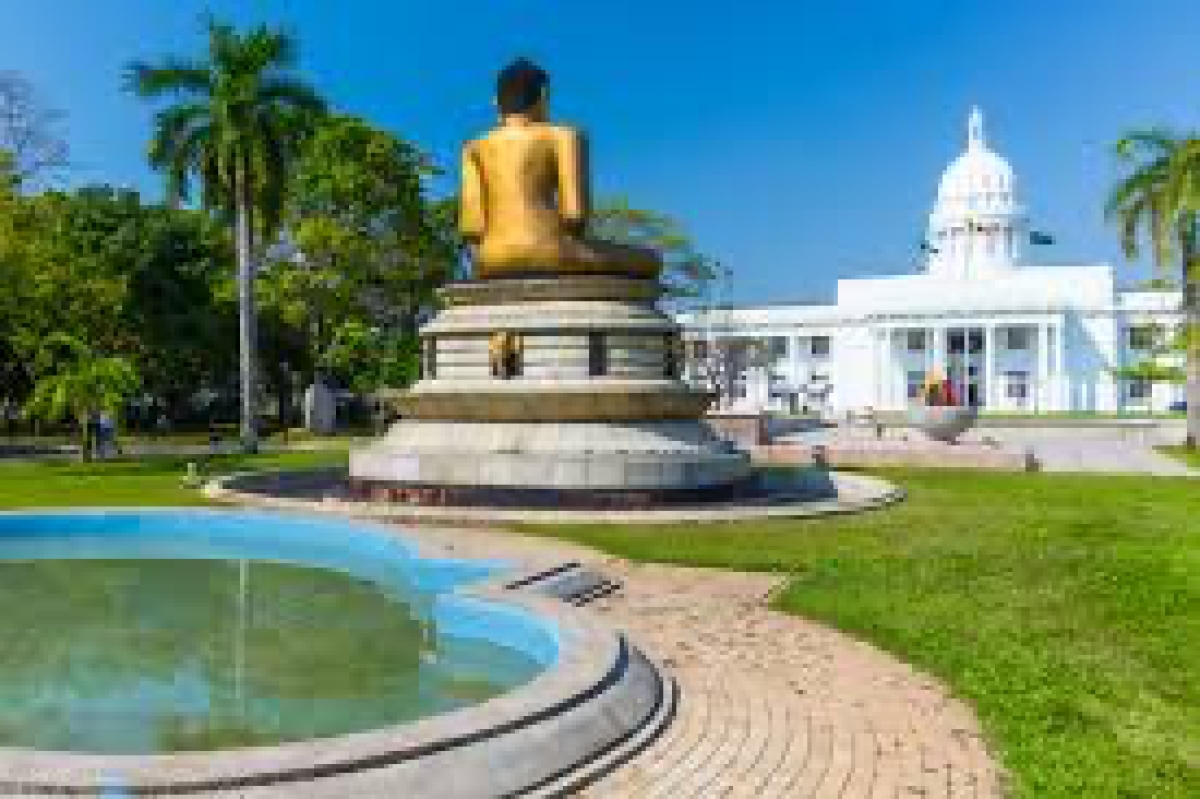 Minister Orders UDA to Hand Over Viharamahadevi Park to Colombo Municipal Council