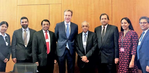 Malik Meets World Economic Forum President To Discuss Areas Relating To Sri Lanka