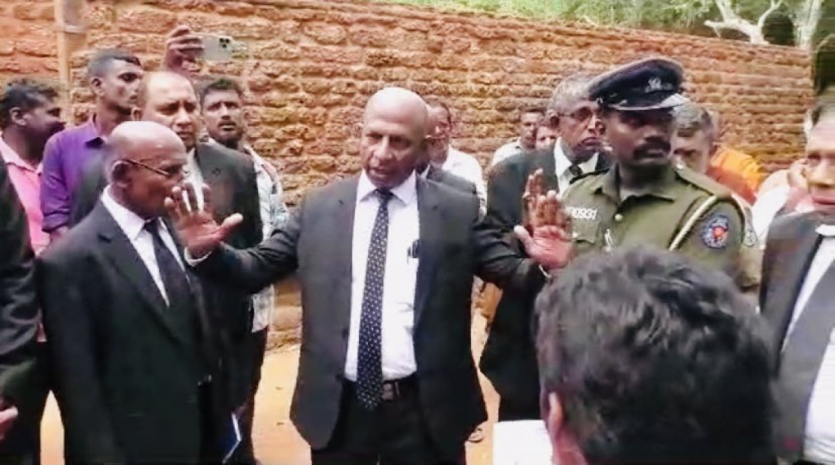 Saravanarajah Resignation: Mullaitivu Lawyers Initiate Continuous Court Boycott Protest in Pursuit of Justice for Resigned Judge