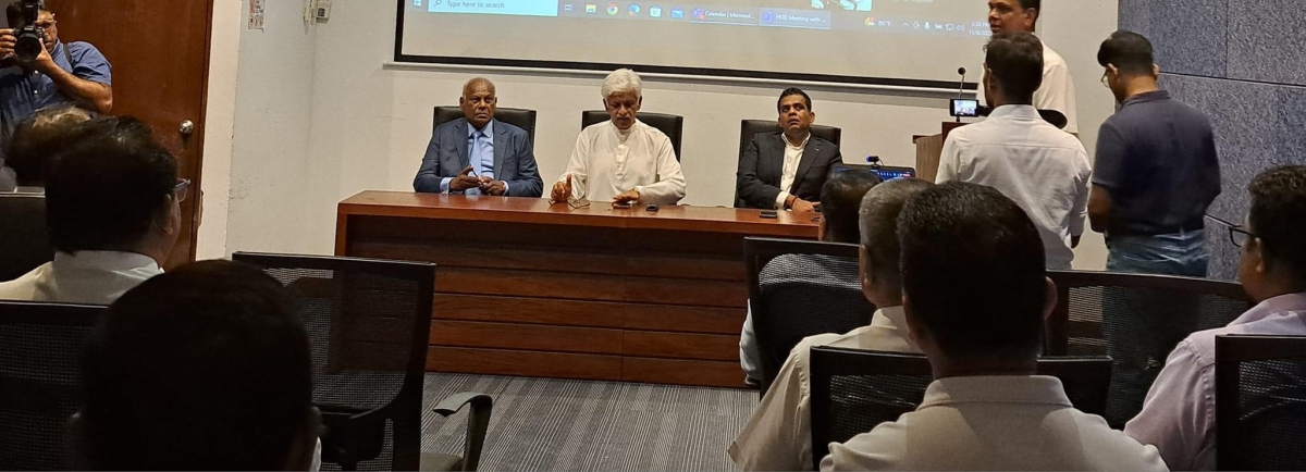 New Interim Committee Chairman Arjuna Ranatunga Holds Meeting Amidst Controversy at Sri Lanka Cricket HQ