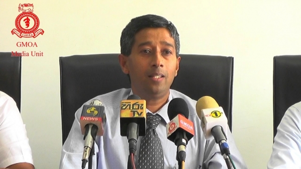 UPDATE: Anuruddha Padeniya First-level Contact Of COVID19 Patient Still Missing: PHIs Unable To Contact GMOA President