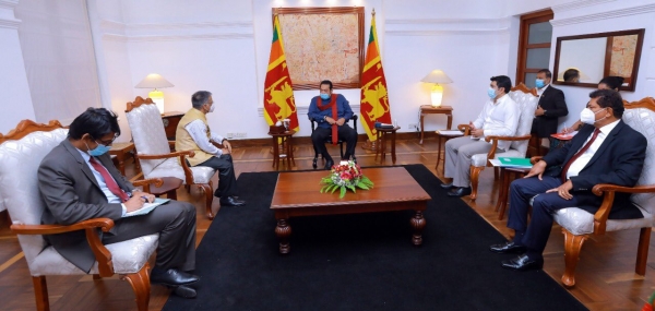 PM requests India to support SL&#039;s pharmaceutical sector