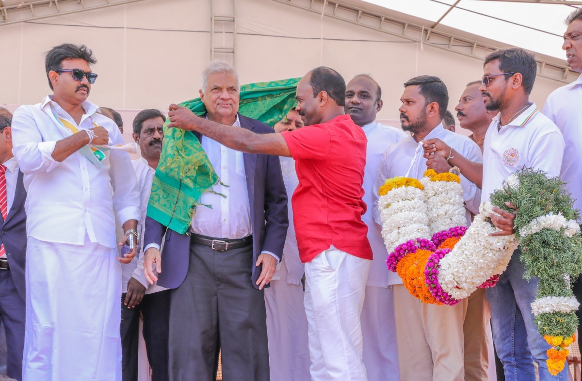 President Ranil Wickremesinghe Raises Daily Wage for Plantation Workers to Rs. 1700