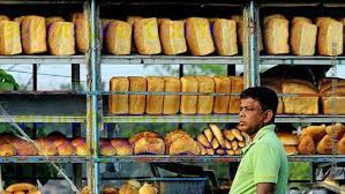 Bakery Industry in Crisis: Bread and Bun Sales Drop by 50% due to Higher Costs