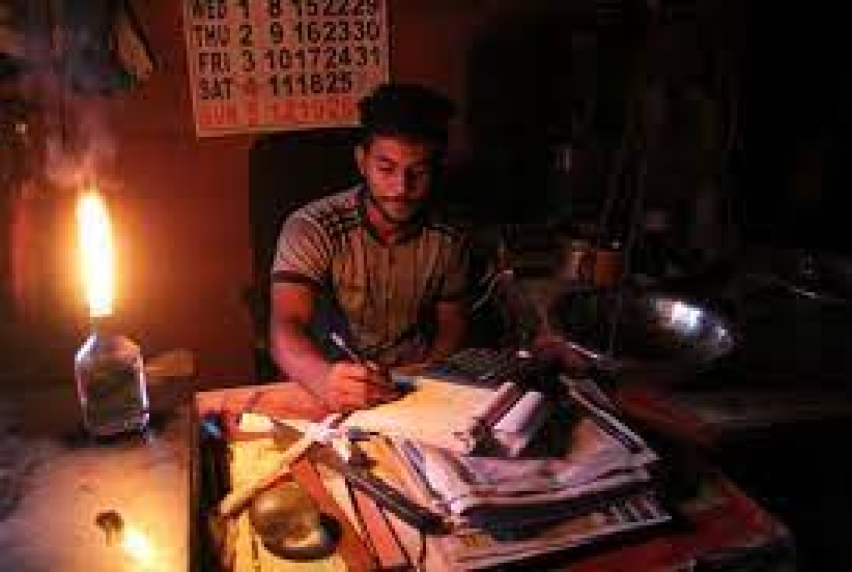 Power Disconnections Soar: Over Half a Million Sri Lankans Left in the Dark Amid Tariff Hikes