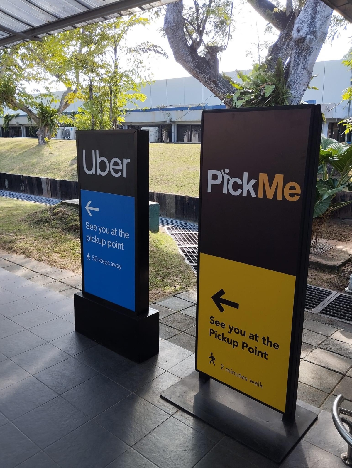 Airport Cab Mafia Rebranded? Concerns Arise as PickMe&#039;s Airport Deal Imposes Rs. 700 Extra Charge