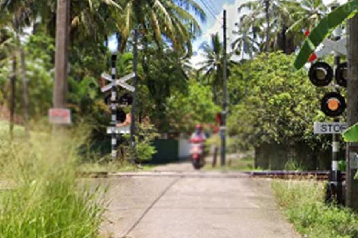 Accident at Duwemodara Railway Crossing: One Dead, Another Injured