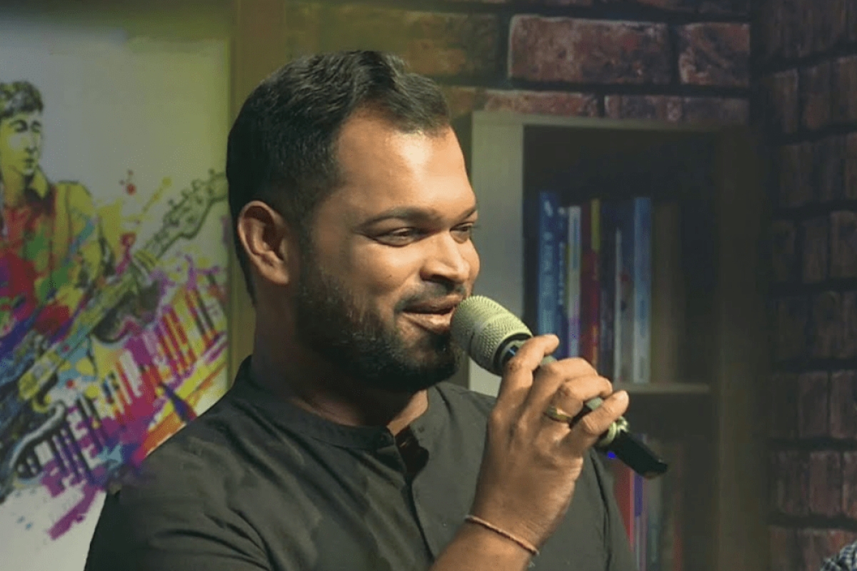 [WATCH] Controversy Surrounds SLRC Awurudu Musical Show With Bandula Gunawardena’s Son Being Featured As A Singer