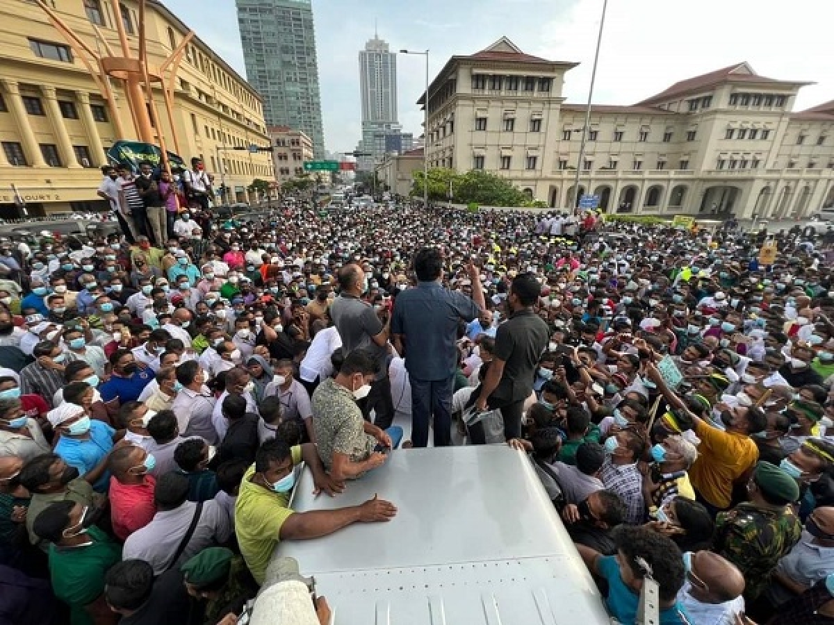 SJB Vows to Bring 50000 Party Members to Colombo Today for Massive Protest Rally Against Government