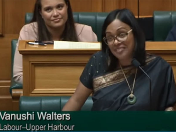 ‘Vanakkam..Ayubovan’..SL born Vanushi makes her maiden speech in NZ Parliament