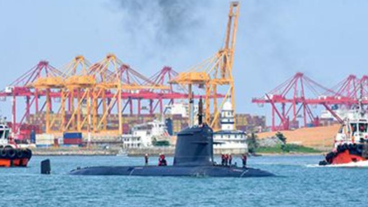 Indian Naval Submarine &#039;Vagir&#039; Arrives at Colombo Port Amid Presence of Pakistani Naval Ship &#039;Tippu Sultan